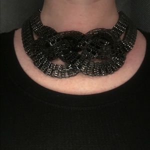 Knotted link chain choker
